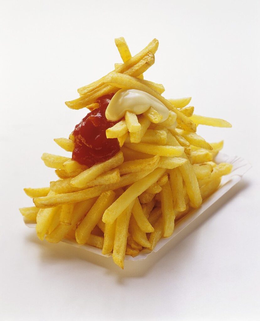 Fries with ketchup